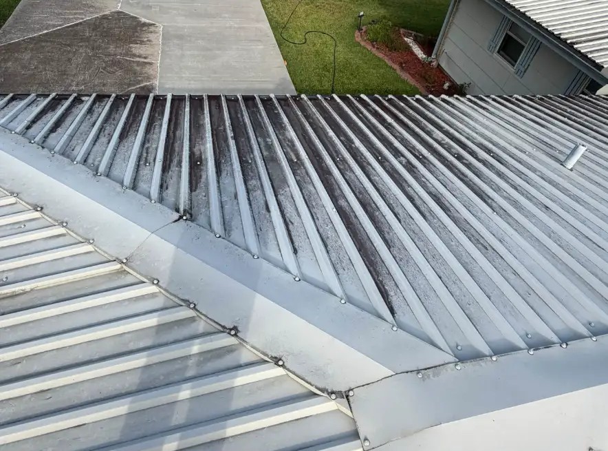 Roof ridge & valley — before